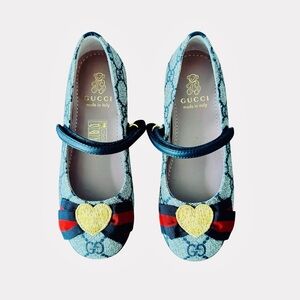 ❌Gucci Blue and Gold Dress Shoes with Heart Accent
